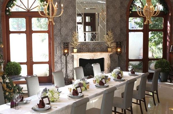 横浜駅で家族婚をするなら 家族挙式おすすめチャペル3選 家族挙式のウエディング知恵袋