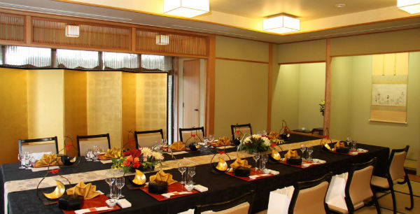 古都鎌倉で和テイストのお食事会結婚式が叶う「KKR鎌倉わかみや」