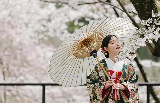 家族挙式の婚礼衣装