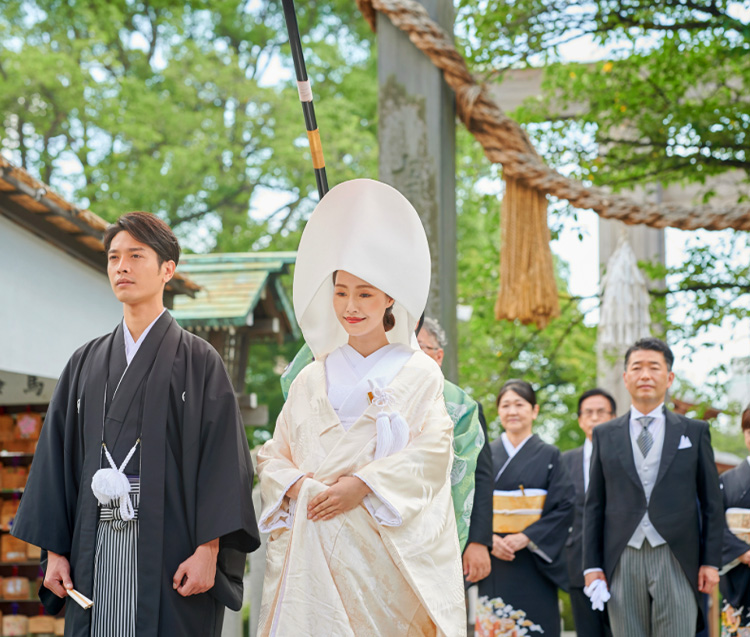 家族挙式の神社結婚式｜全国共通。挙式+10名会食 42.7万円～