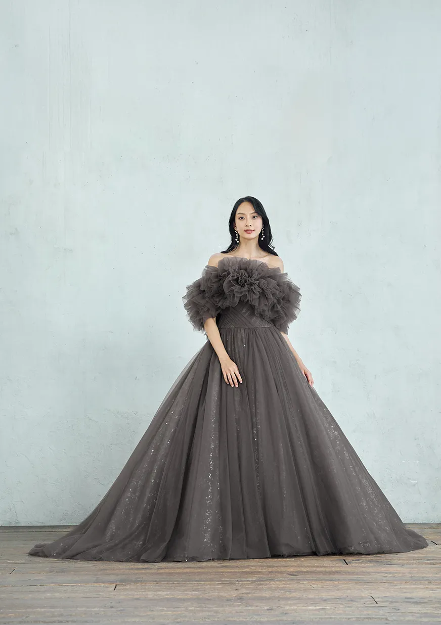 家族挙式のウェディングドレス