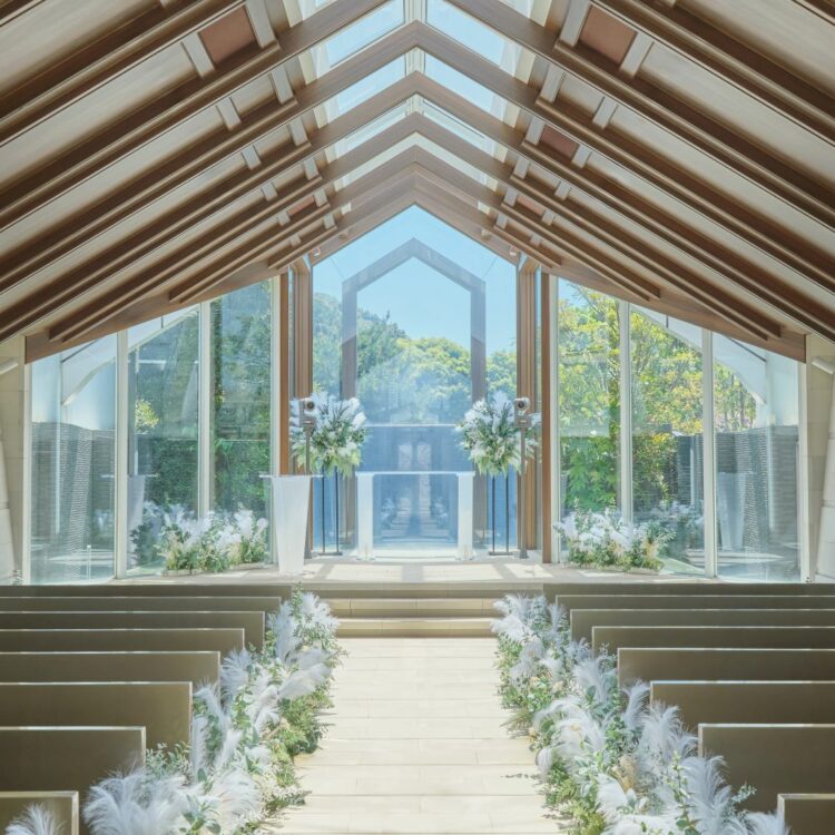 セントアクアチャペルみなとみらい ｜少人数挙式・家族婚なら家族挙式