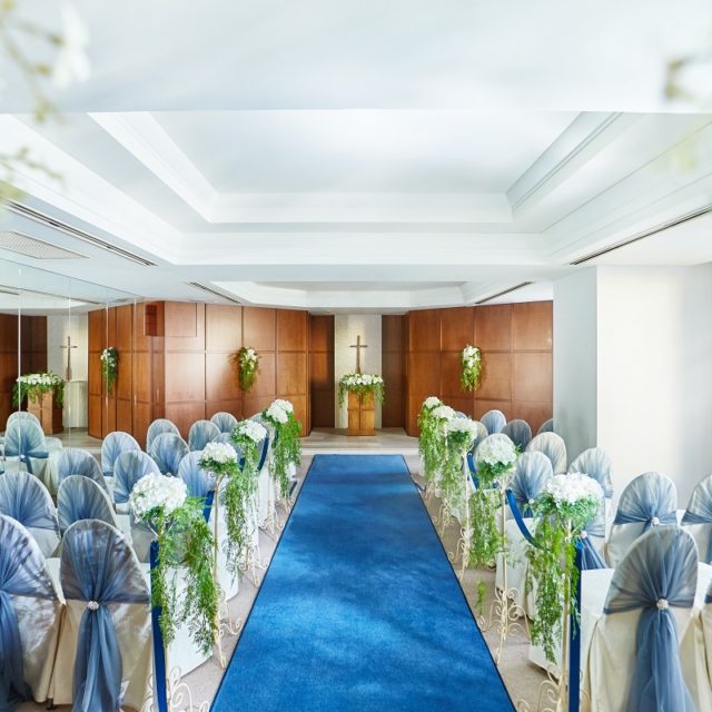 オーシャンビューチャペル トーキョーベイ ホテル インターコンチネンタル 東京ベイ の少人数結婚式 家族挙式