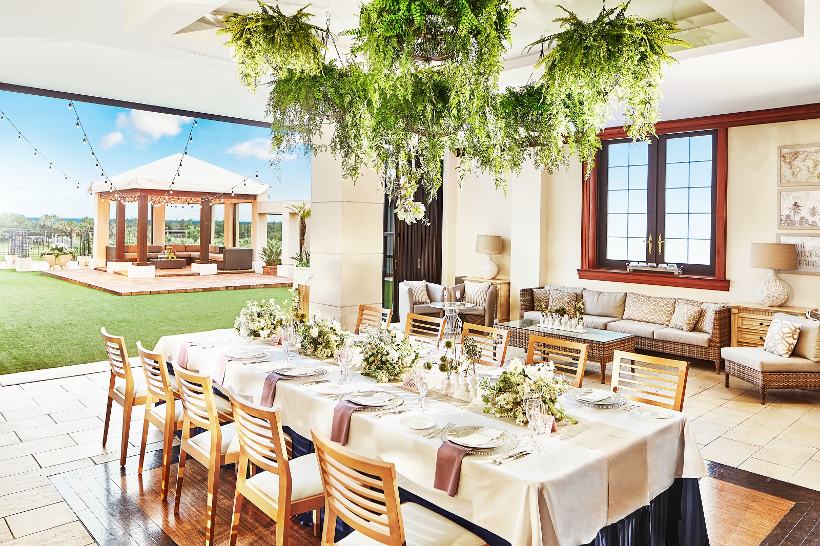 セントアクアチャペルTOKYO BAY(家族挙式・家族婚)