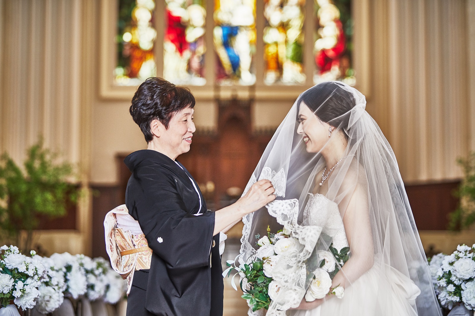セントアクアチャペル大宮大聖堂(家族挙式・家族婚)