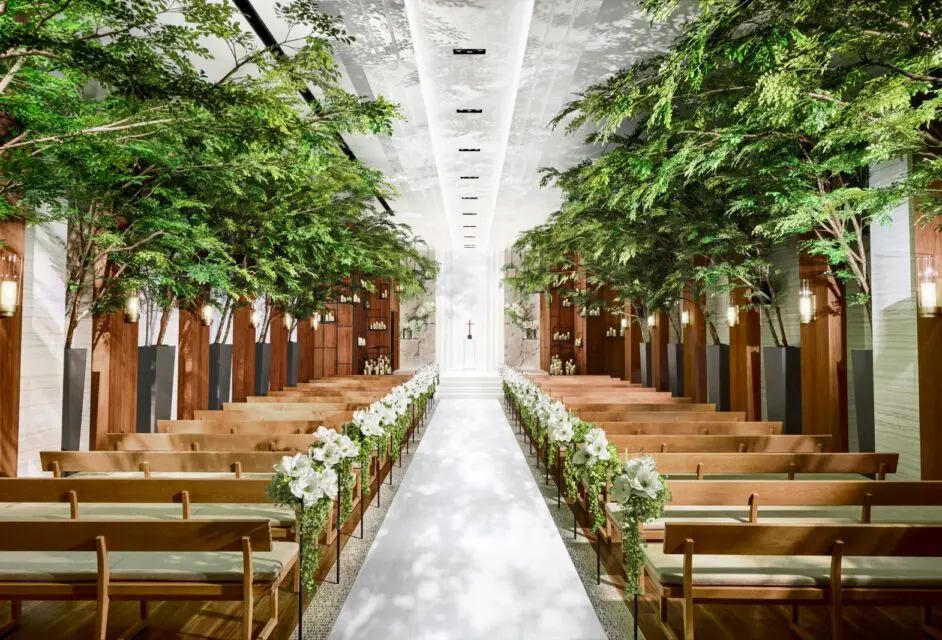 ザ ストリングス 博多